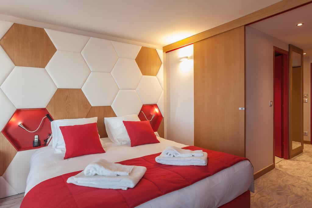 Royal Ours Blanc Boutique Hotel & Spa Alpe d'Huez Habitación foto